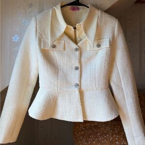 Elegant Cream Women's Jacket